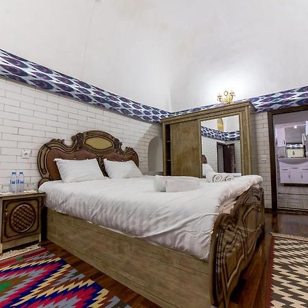 Feruzkhan Hotel - Madrassah Mohammed Rakhim Khan 1871 Khiva ภายนอก รูปภาพ