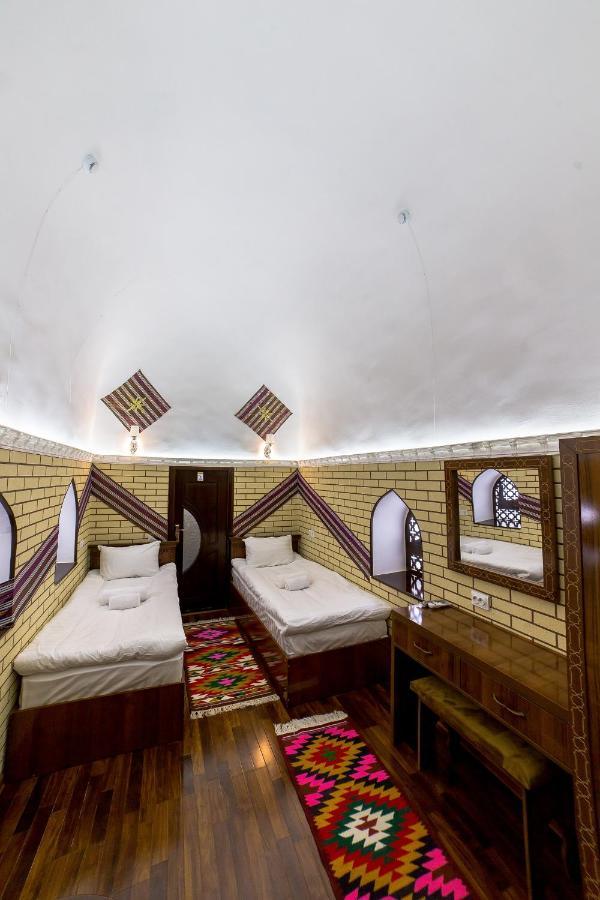 Feruzkhan Hotel - Madrassah Mohammed Rakhim Khan 1871 Khiva ภายนอก รูปภาพ