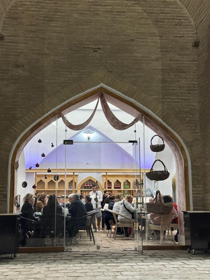 Feruzkhan Hotel - Madrassah Mohammed Rakhim Khan 1871 Khiva ภายนอก รูปภาพ